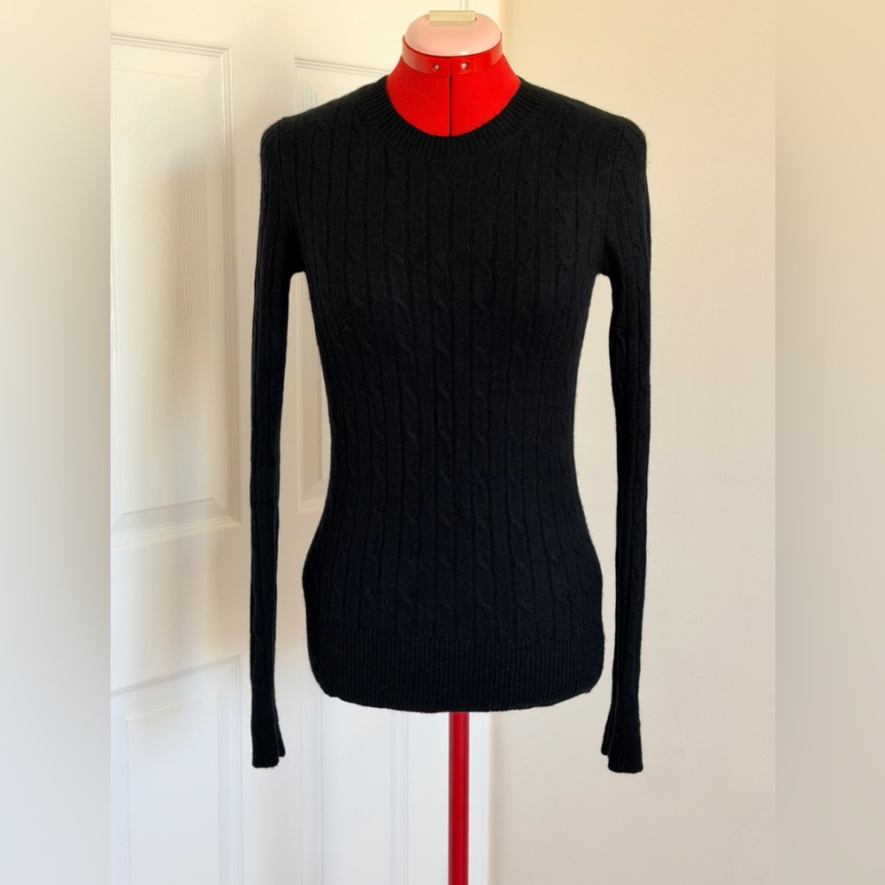 Vineyard Vines 100% Cashmere Cable Knit Sweater Black Pullover Women’s XXS-XS-S - Picture 3 of 12